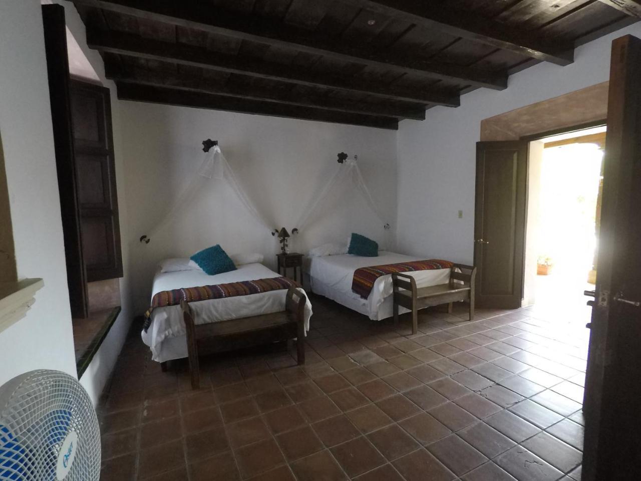 Hotel Monasterio Antigua Bagian luar foto