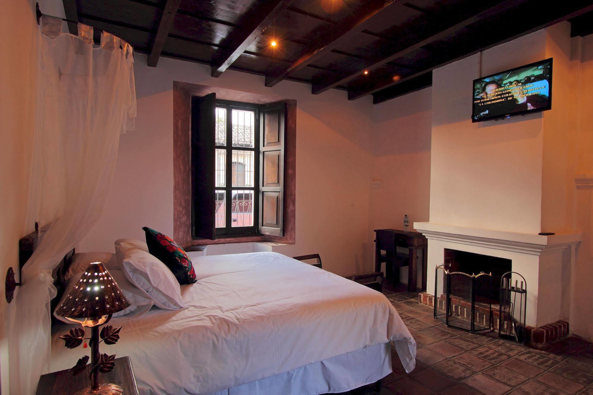 Hotel Monasterio Antigua Bagian luar foto